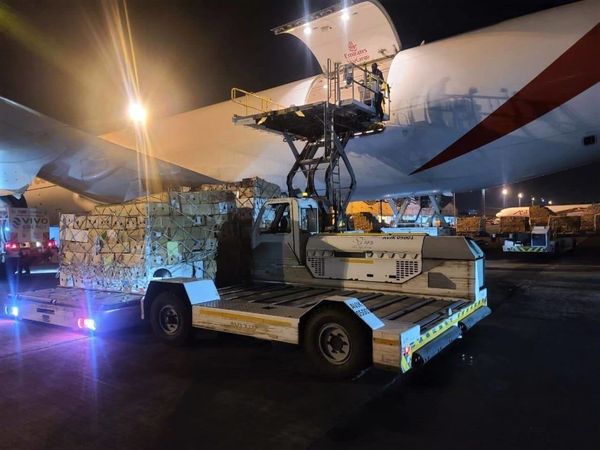 Spedizioni verso la Russia: Corriere Espresso Veloce e Sicuro fino a 15 Tonnellate Spedizioni verso la Russia: Corriere Espresso Veloce e Sicuro fino a 15 Tonnellate