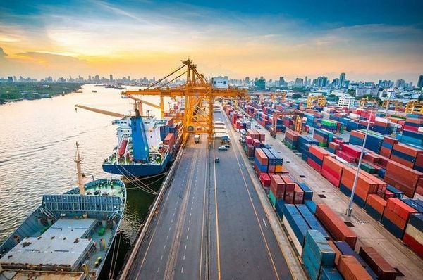 Servizio di import-export in loco all'ICD Phuoc Long Servizio di import-export in loco all'ICD Phuoc Long