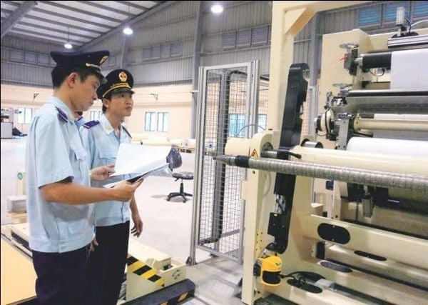 Ricerca e Importazione di Macchinari e Linee Industriali Ricerca e Importazione di Macchinari e Linee Industriali