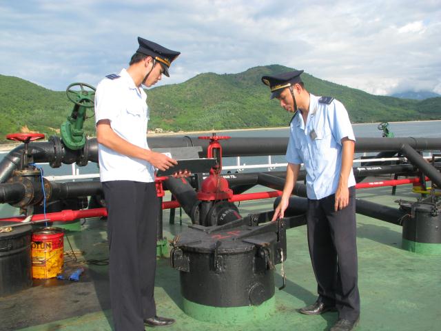 Lubricant import (7)