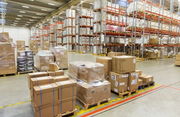 Servizi di Import-Export sul Posto al Porto di Cat Lai | Embassy