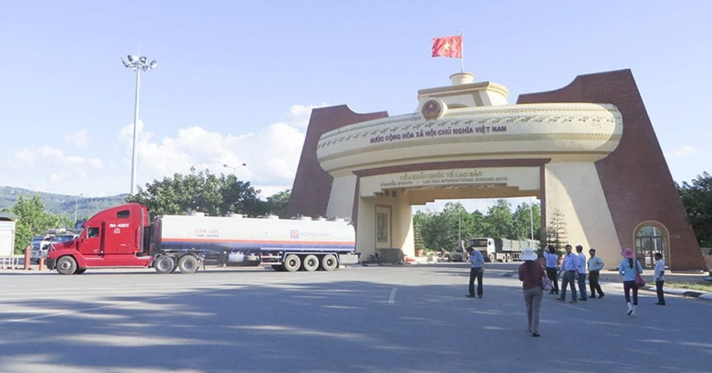 van-chuyen-hang-campuchia-ve-viet-nam (4)