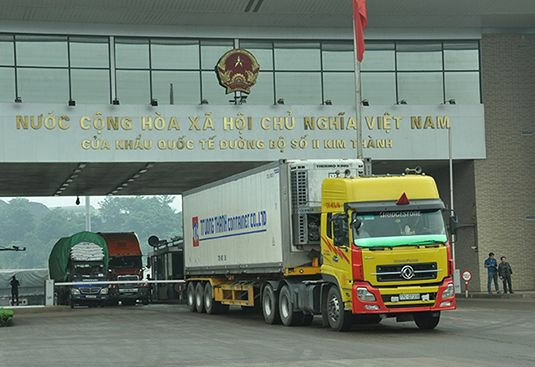 van-chuyen-chinh-ngach-tu-trung-quoc-ve-viet-nam (1)